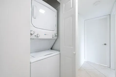 617 Sea Pine Way Greenacres FL 33415