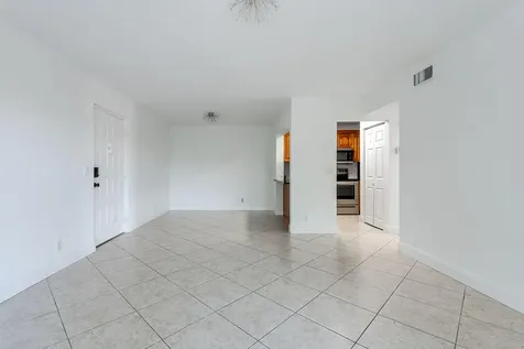 617 Sea Pine Way Greenacres FL 33415