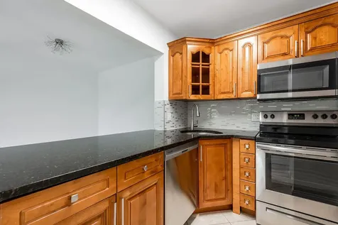 617 Sea Pine Way Greenacres FL 33415