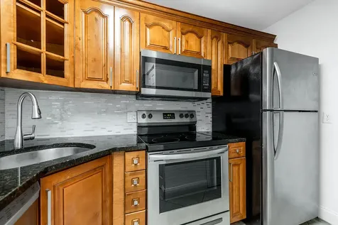 617 Sea Pine Way Greenacres FL 33415
