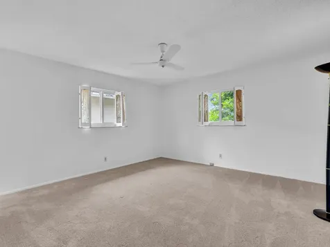 5715 NW 86th Avenue Tamarac FL 33321