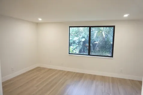 310 SW 1st Avenue Boynton Beach FL 33435