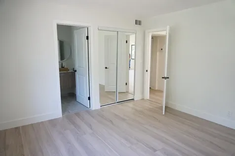 310 SW 1st Avenue Boynton Beach FL 33435