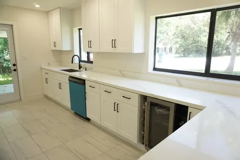 310 SW 1st Avenue Boynton Beach FL 33435