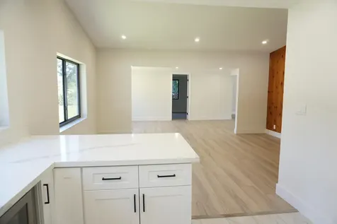 310 SW 1st Avenue Boynton Beach FL 33435