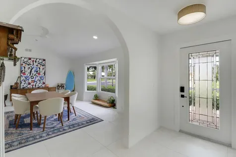 30 Chestnut Trail Tequesta FL 33469