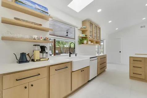 30 Chestnut Trail Tequesta FL 33469