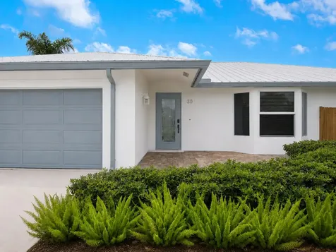 30 Chestnut Trail Tequesta FL 33469
