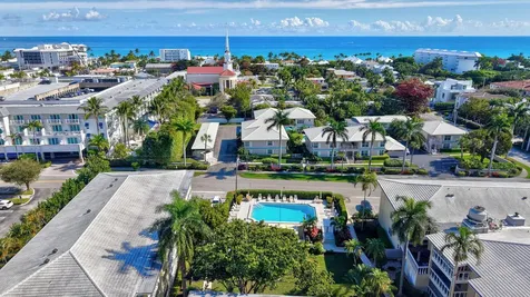 60 Venetian Drive Delray Beach FL 33483
