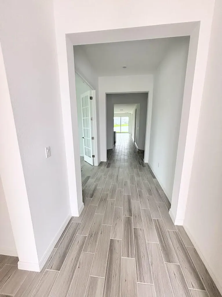 9299 SW Lorenzo Way Port St Lucie FL 34987