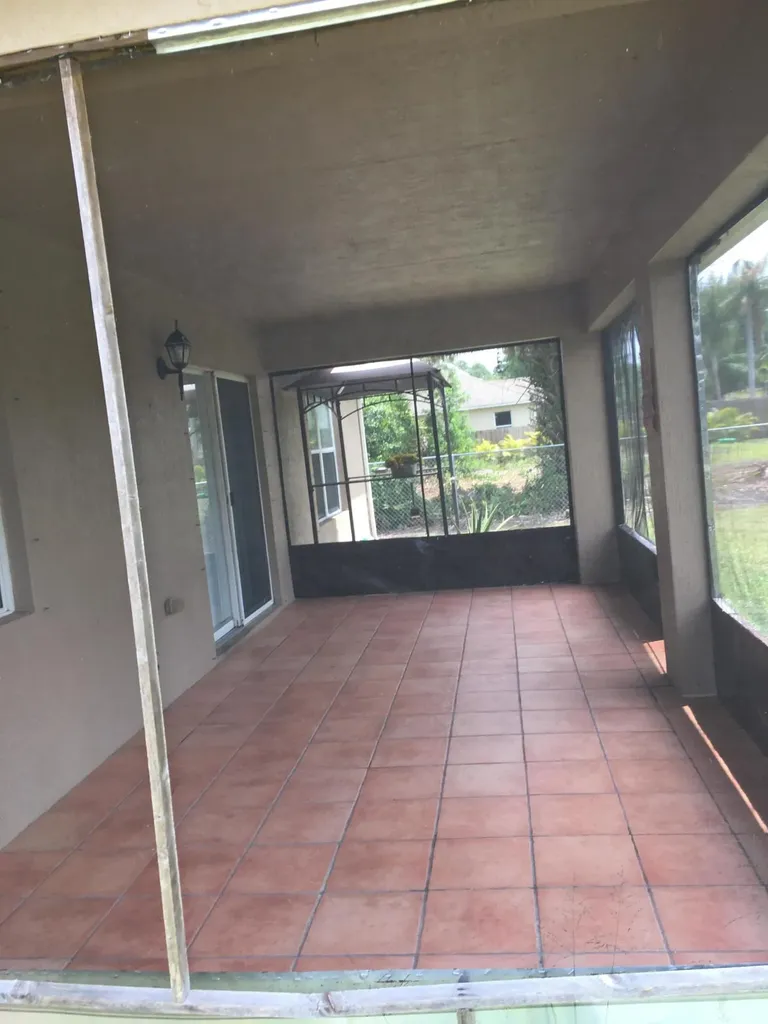 1862 SW Grant Avenue Port St Lucie FL 34953