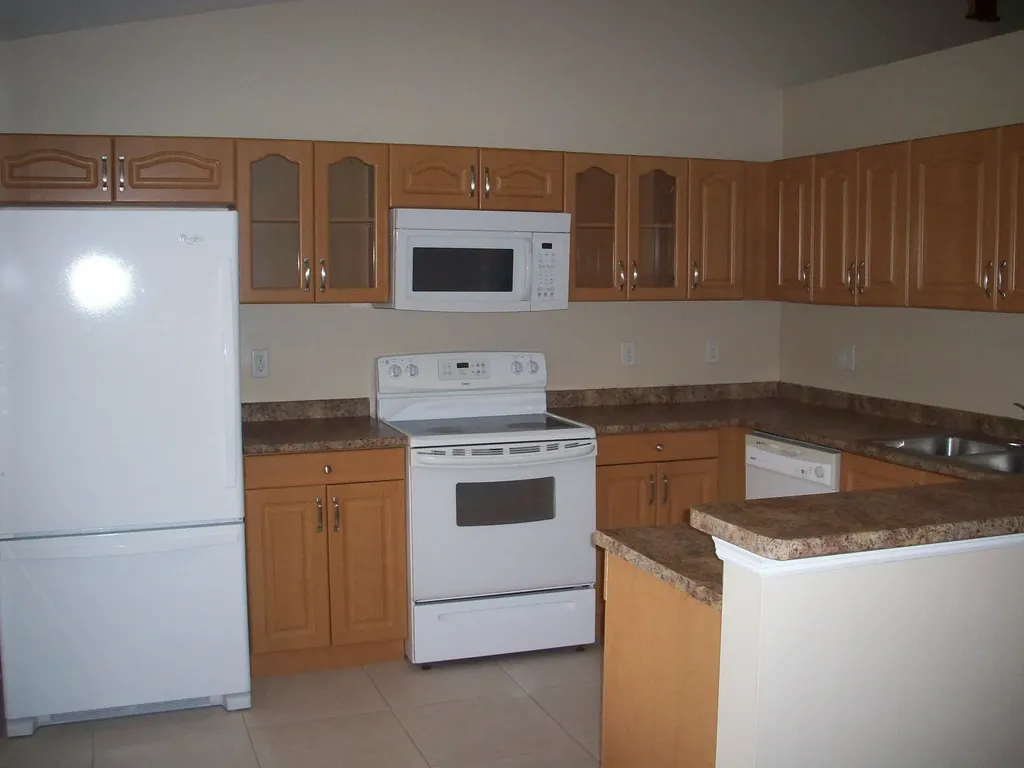 1862 SW Grant Avenue Port St Lucie FL 34953
