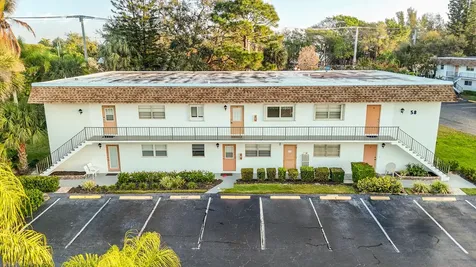 2950 SE Ocean Boulevard Stuart FL 34996