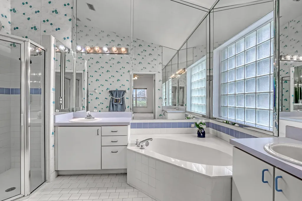 101 Meadowlands Drive Royal Palm Beach FL 33411