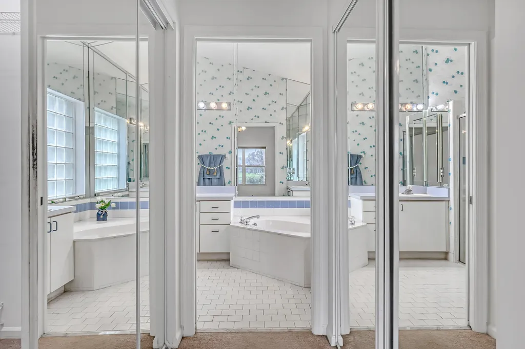 101 Meadowlands Drive Royal Palm Beach FL 33411