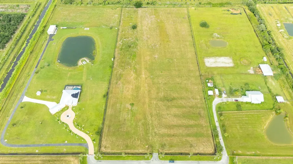 4 Sneed Road Fort Pierce FL 34945