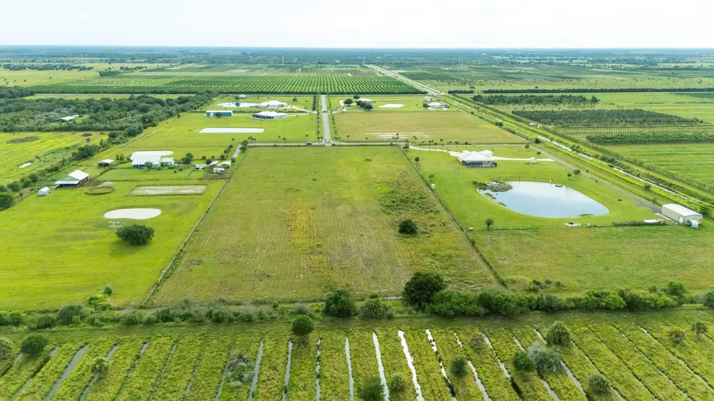 4 Sneed Road Fort Pierce FL 34945
