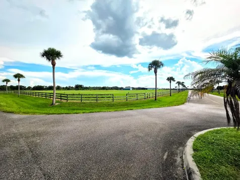 4 Sneed Road Fort Pierce FL 34945