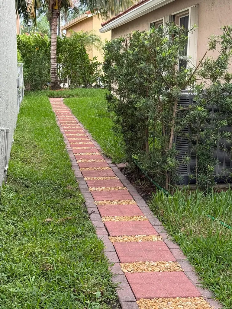 11534 NW 4th Manor Coral Springs FL 33071