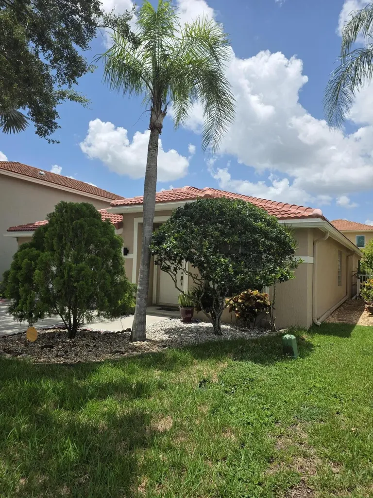 11534 NW 4th Manor Coral Springs FL 33071