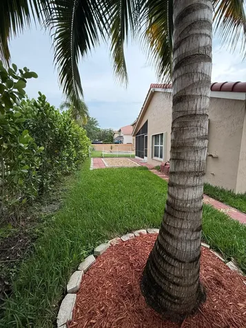 11534 NW 4th Manor Coral Springs FL 33071