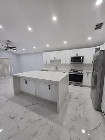 11534 NW 4th Manor Coral Springs FL 33071