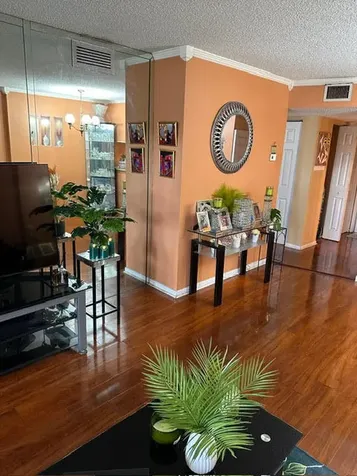 6575 W Oakland Park Boulevard Lauderhill FL 33313