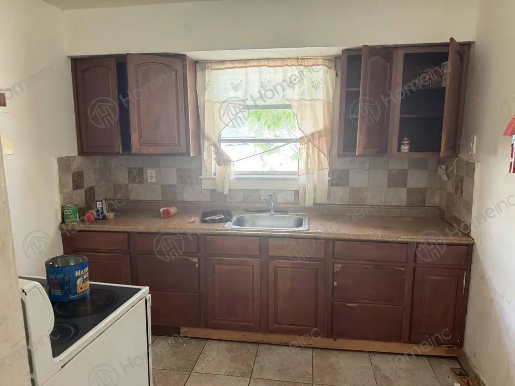 2931 NW 6th Court Fort Lauderdale FL 33311