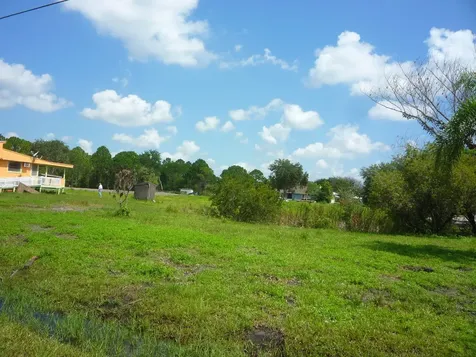 2550 Tilton Road Port St Lucie FL 34952