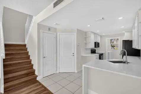 112 Santa Barbara Way Palm Beach Gardens FL 33410