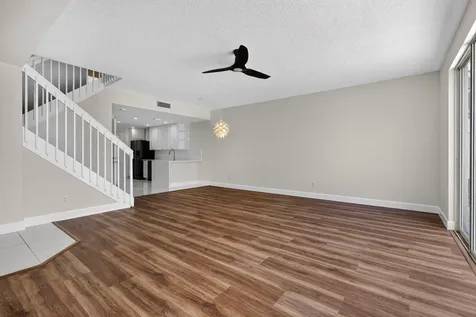 112 Santa Barbara Way Palm Beach Gardens FL 33410
