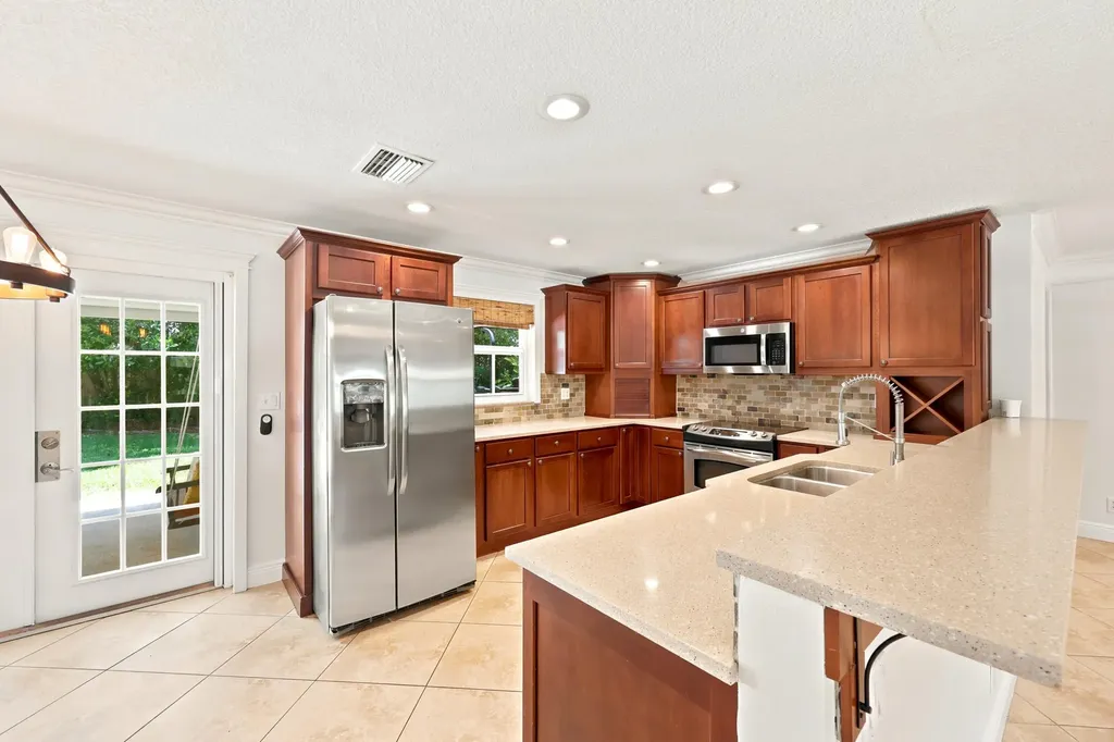 1222 SW 5th Street Boca Raton FL 33486