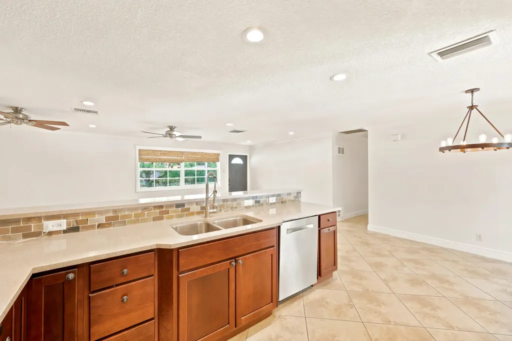 1222 SW 5th Street Boca Raton FL 33486