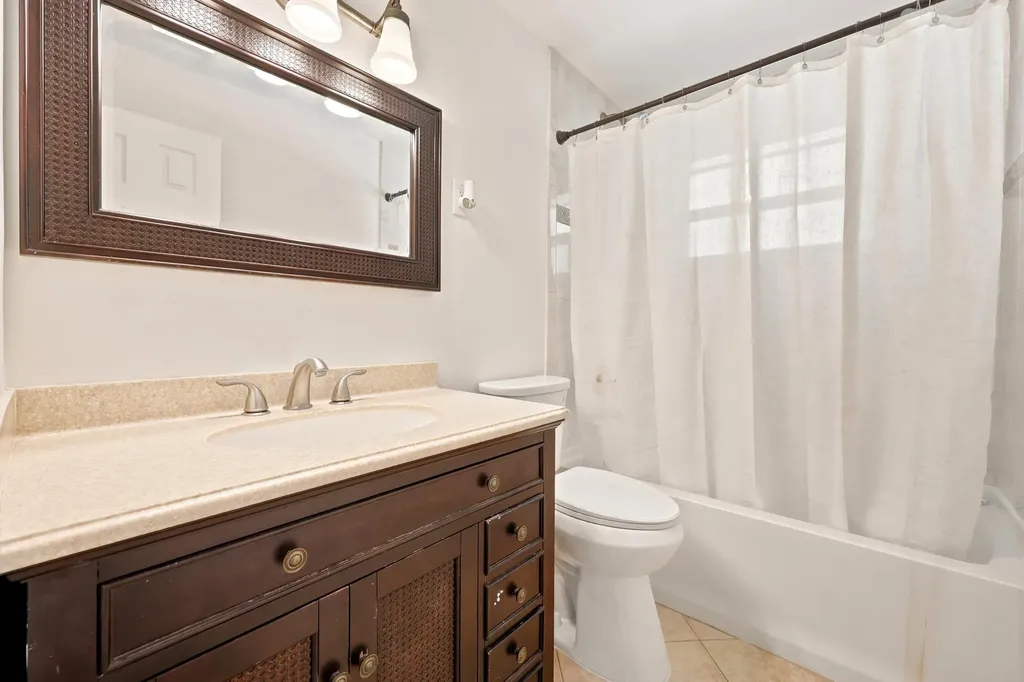 1222 SW 5th Street Boca Raton FL 33486