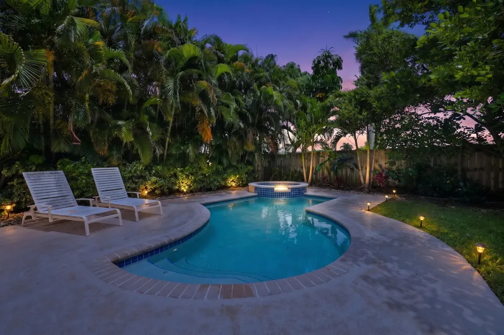 1222 SW 5th Street Boca Raton FL 33486