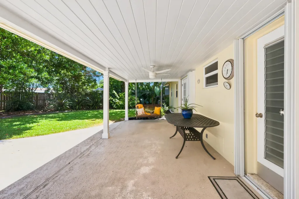 1222 SW 5th Street Boca Raton FL 33486