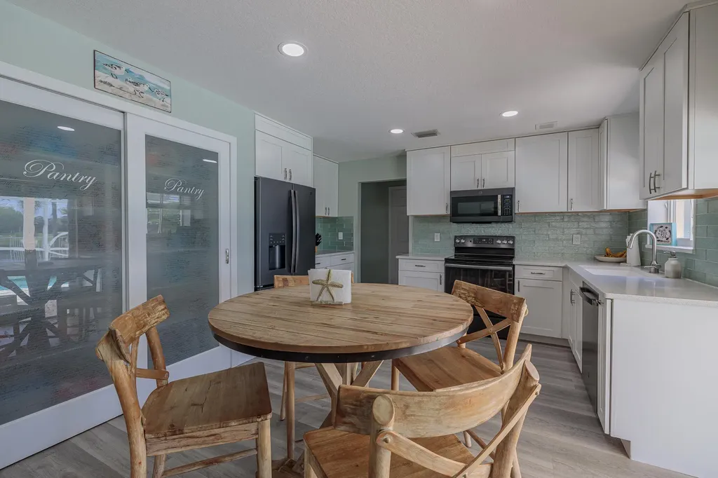4716 SE Winter Haven Court Stuart FL 34997