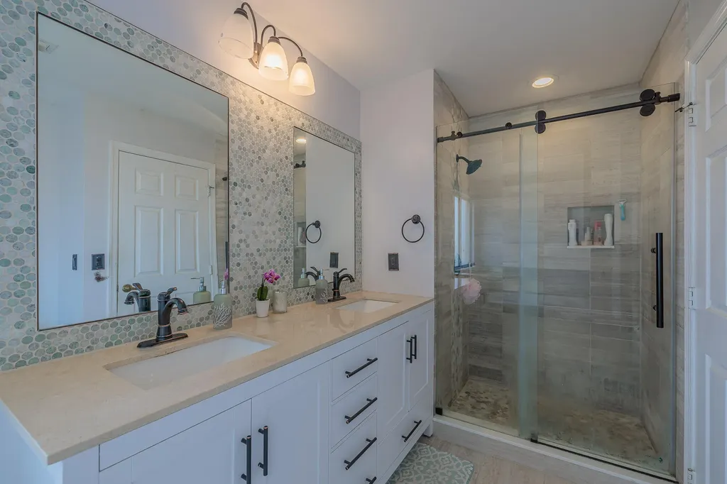 4716 SE Winter Haven Court Stuart FL 34997