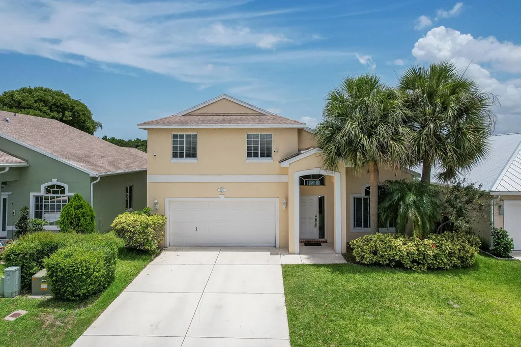 4716 SE Winter Haven Court Stuart FL 34997