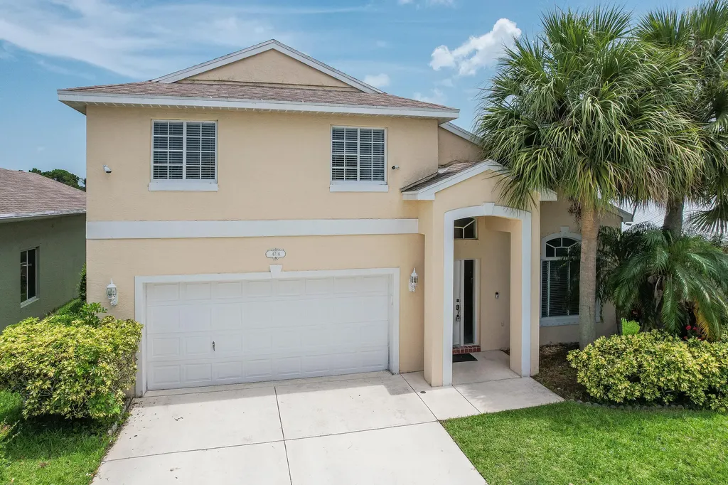 4716 SE Winter Haven Court Stuart FL 34997