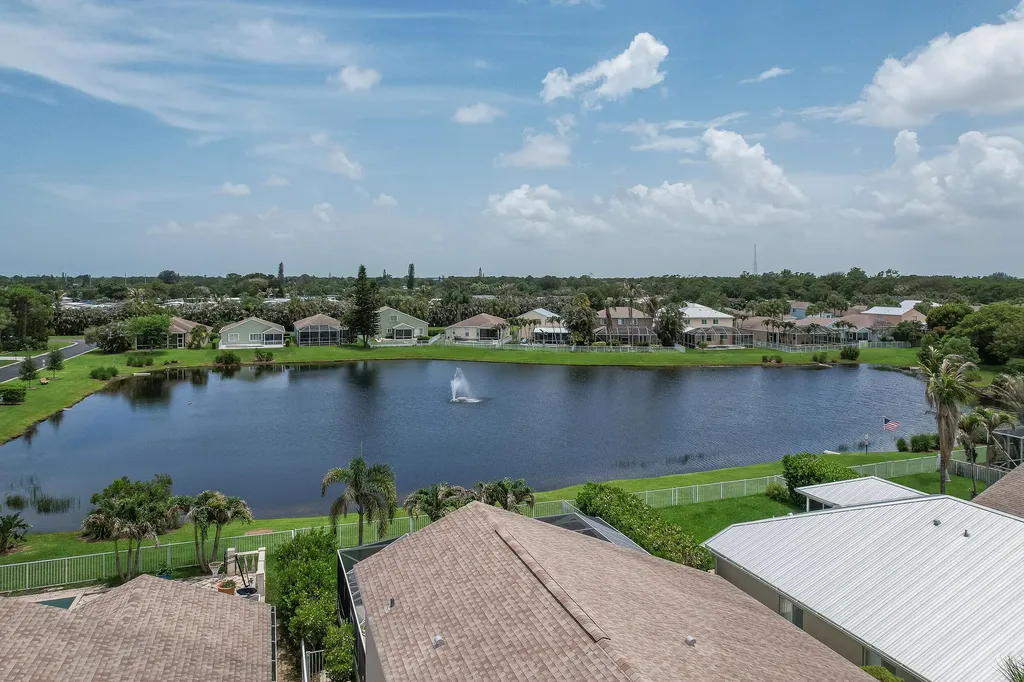 4716 SE Winter Haven Court Stuart FL 34997