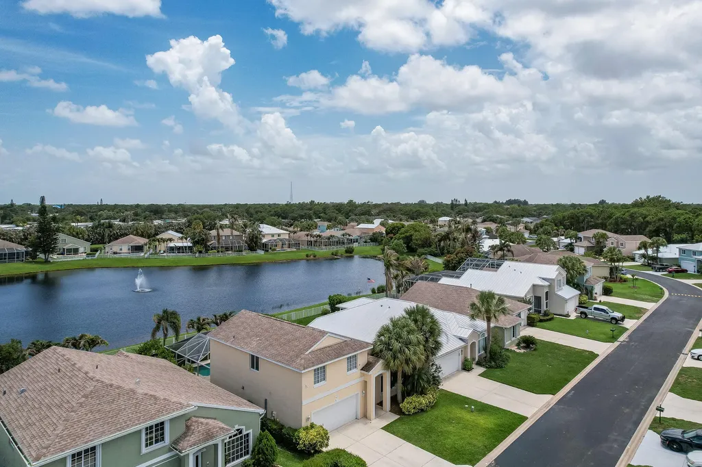 4716 SE Winter Haven Court Stuart FL 34997