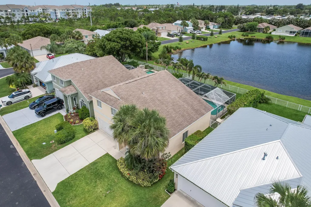 4716 SE Winter Haven Court Stuart FL 34997