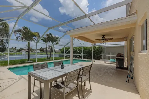 4716 SE Winter Haven Court Stuart FL 34997