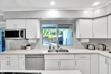 1516 Scott Street Hollywood FL 33020