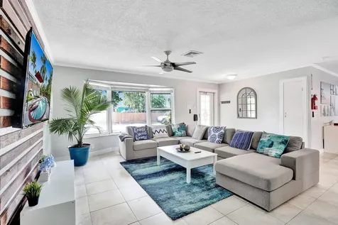1516 Scott Street Hollywood FL 33020