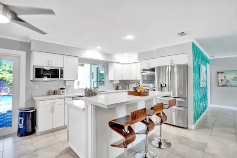 1516 Scott Street Hollywood FL 33020