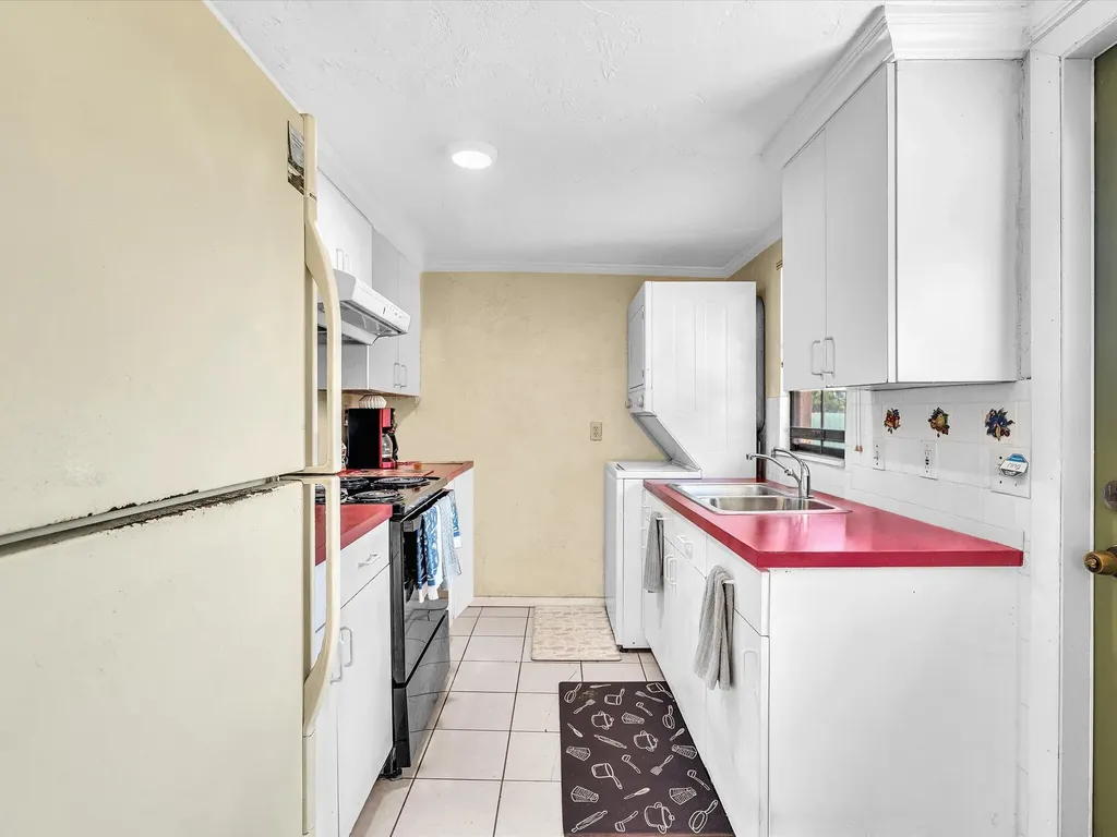 6918 173rd Place N Jupiter FL 33458