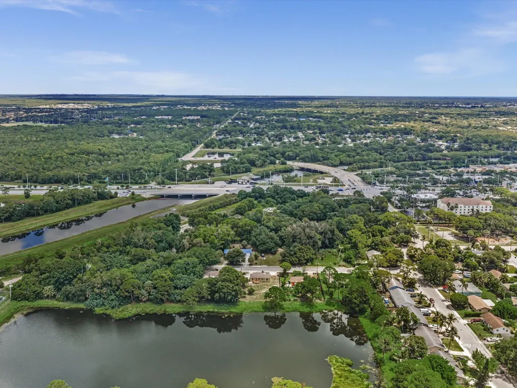 6918 173rd Place N Jupiter FL 33458