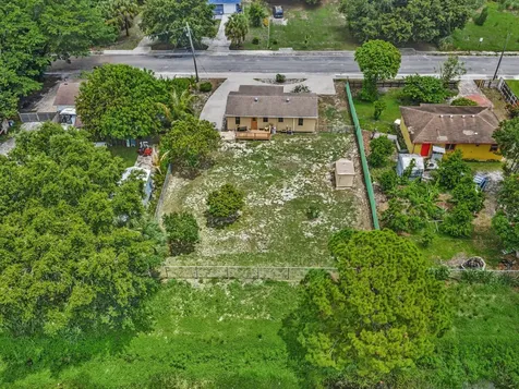 6918 173rd Street N Jupiter FL 33458